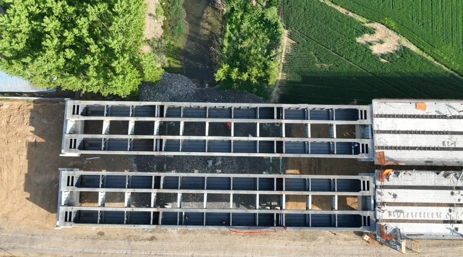 Izjemno velik most za trus